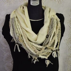 Kuna Baby Alpaca Wool Infinity Scarf with Braided Fringe Gypsy Bohemian